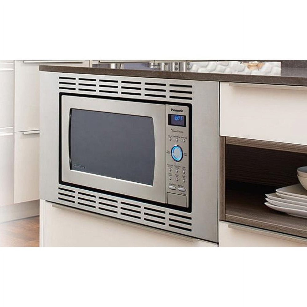 1.6 Cu. Ft. Built-In/Countertop Cyclonic Wave Microwave Oven with Inverter Technology, Stainless Steel NN-SD775S